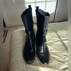 Naturalizer Tex Boots. Worn twice. Size 7.5. Color black